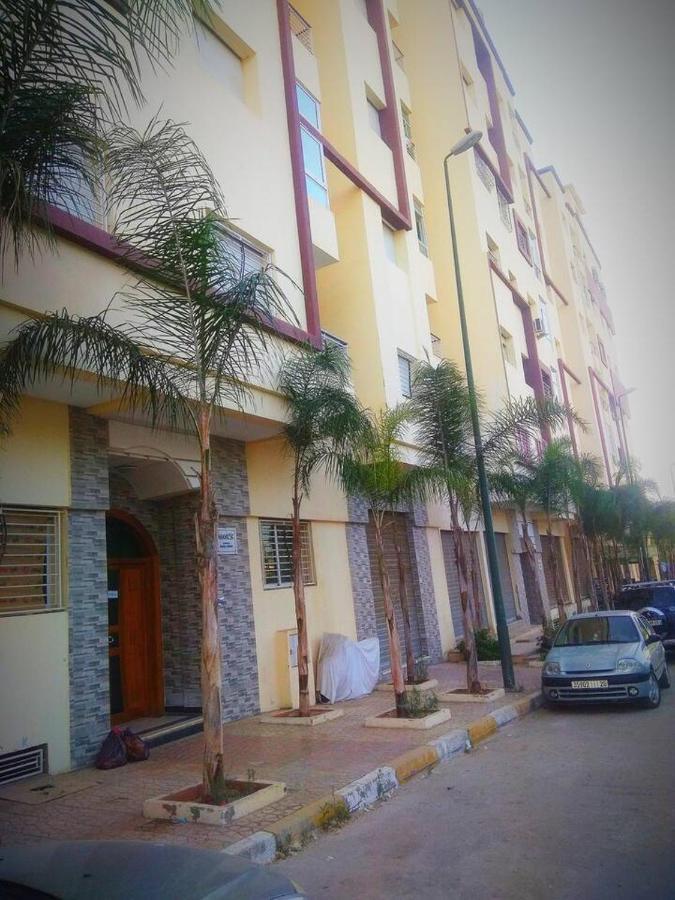 Nice Apartment Near The Train Station مكناز المظهر الخارجي الصورة